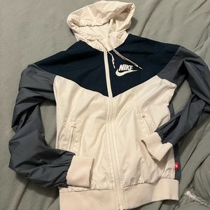 Nike windbreaker
